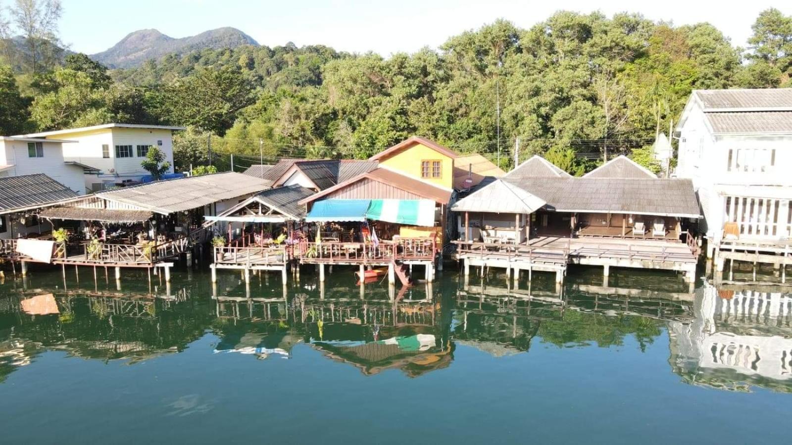 Sapparot Bar & Bungalows Koh Chang Exterior photo